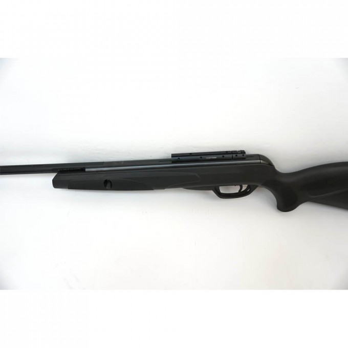 Gamo black cat 1400. Гамо Блэк Кэт 1400. Пневматическая винтовка Gamo Black Cat 1400. Пневматическая винтовка Gamo Black Shadow. Gamo's Black Cat 1400-5,5.